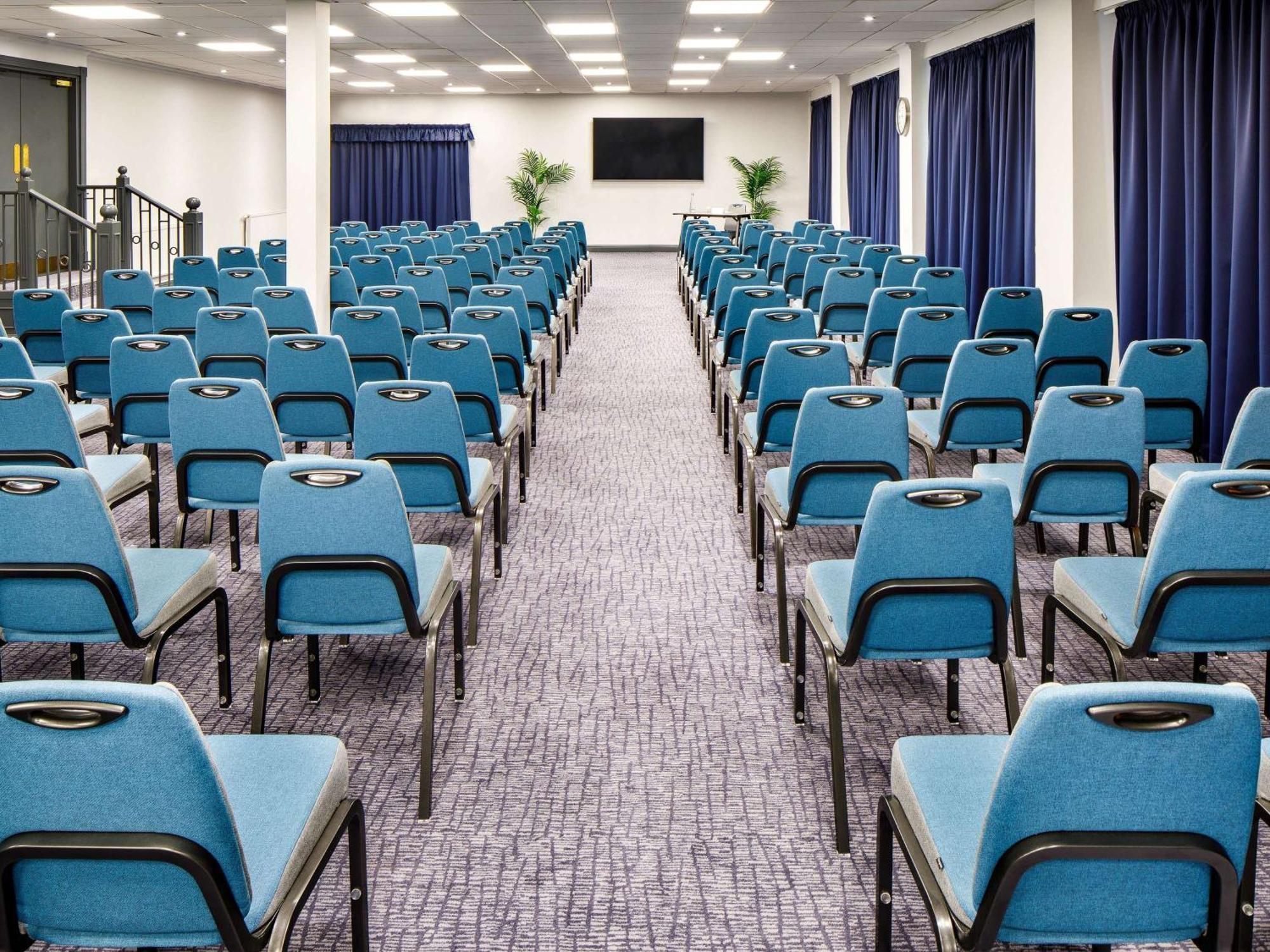 Mercure Cardiff North Hotel Eksteriør billede
