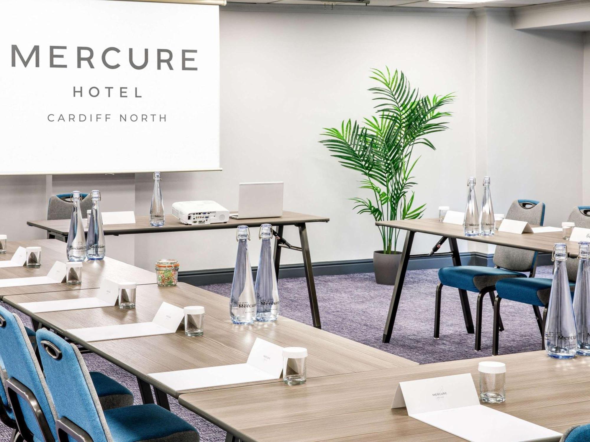 Mercure Cardiff North Hotel Eksteriør billede